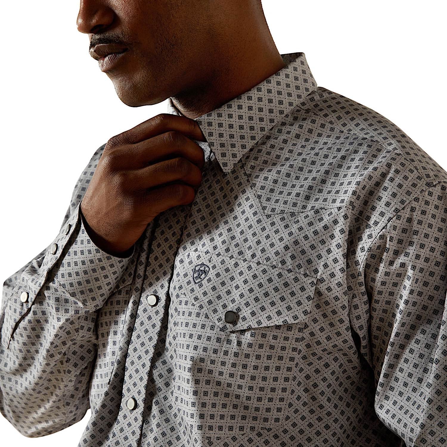 Ariat Men's Wrinkle Free Edward Classic Fit Shirt - Grey Heather - Image 4