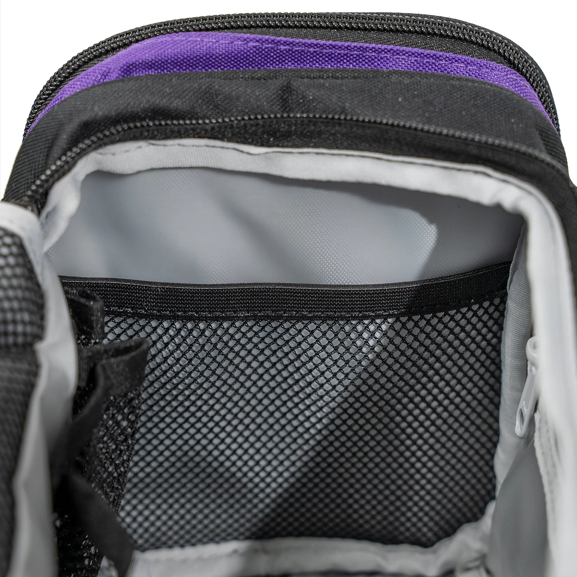 Ariat Unisex Vanity Bag - Purple/Black - Image 4