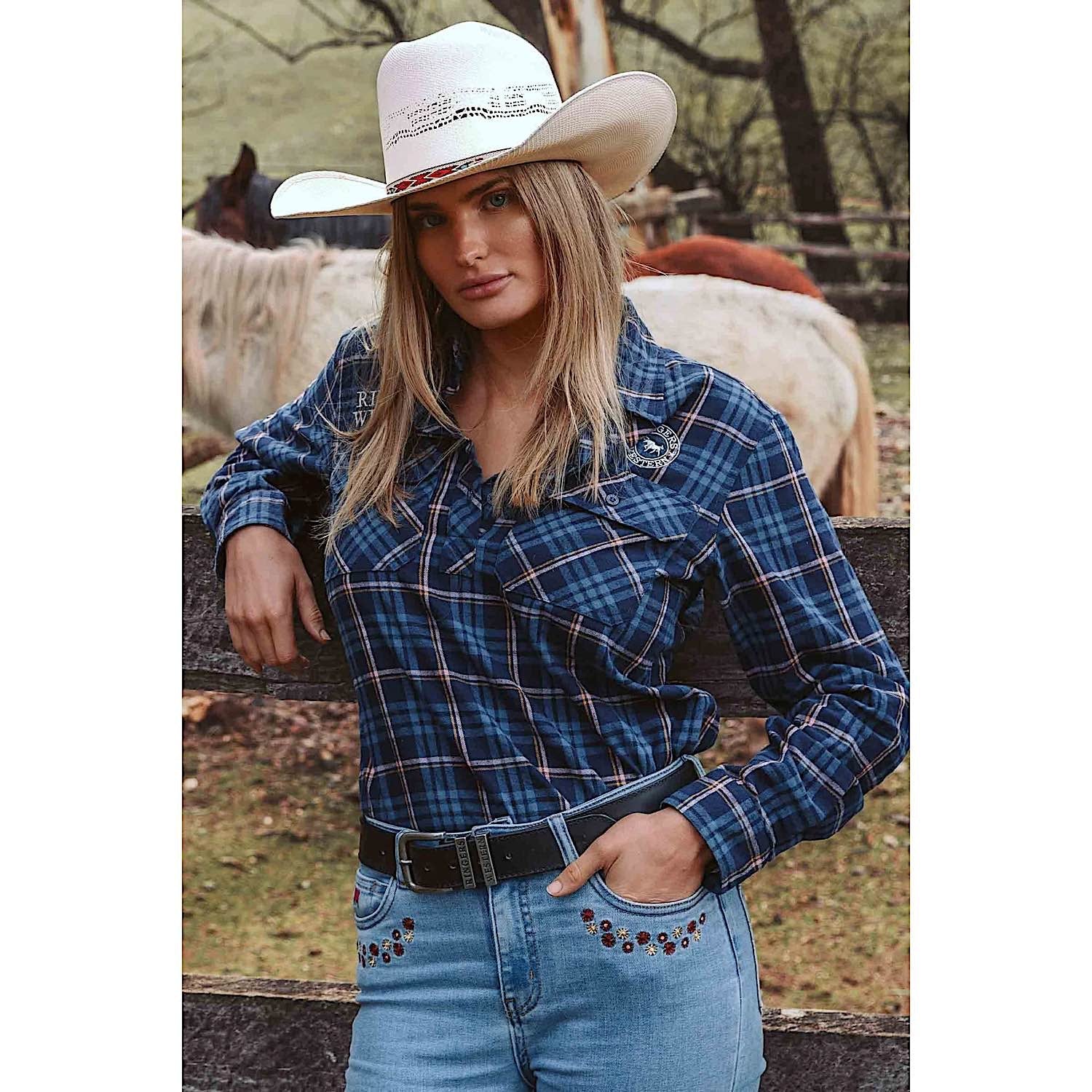 Ringers Western Women's Fingal Half Button Flannel - Dark Blue - Image 4