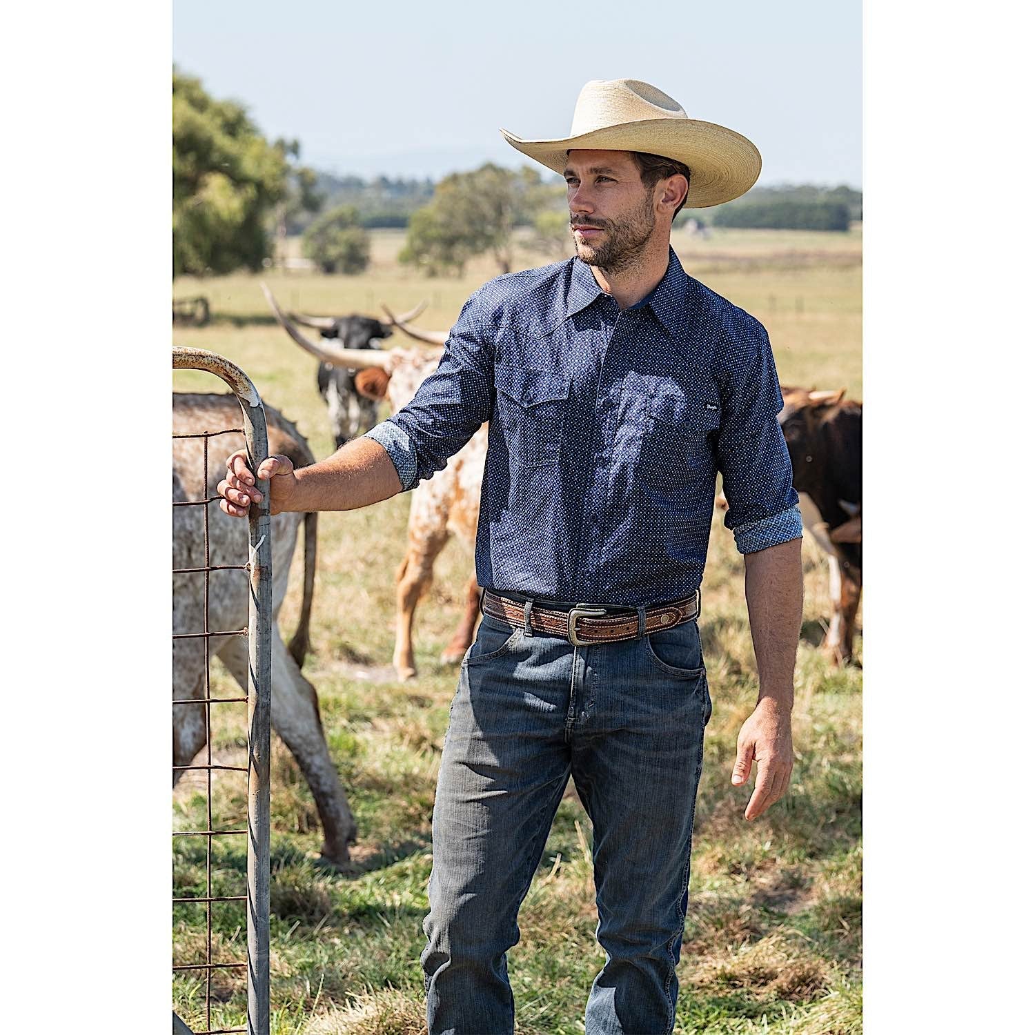 Wrangler Men's Cam Shirt Navy/Blue - Image 5